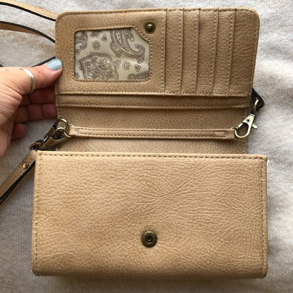 💓Simply Noelle Crossbody Bag 💓 - Picture 6 of 15